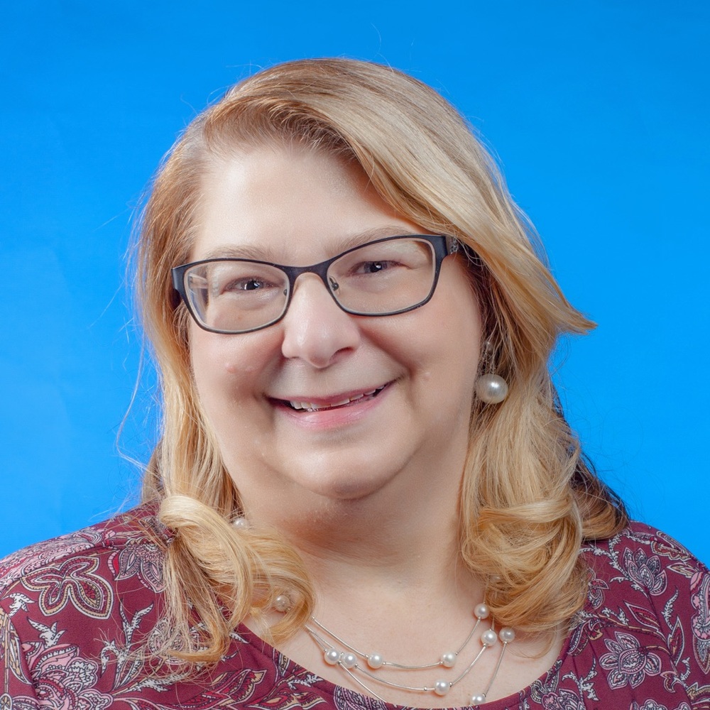 Meet your Posher, Lori
